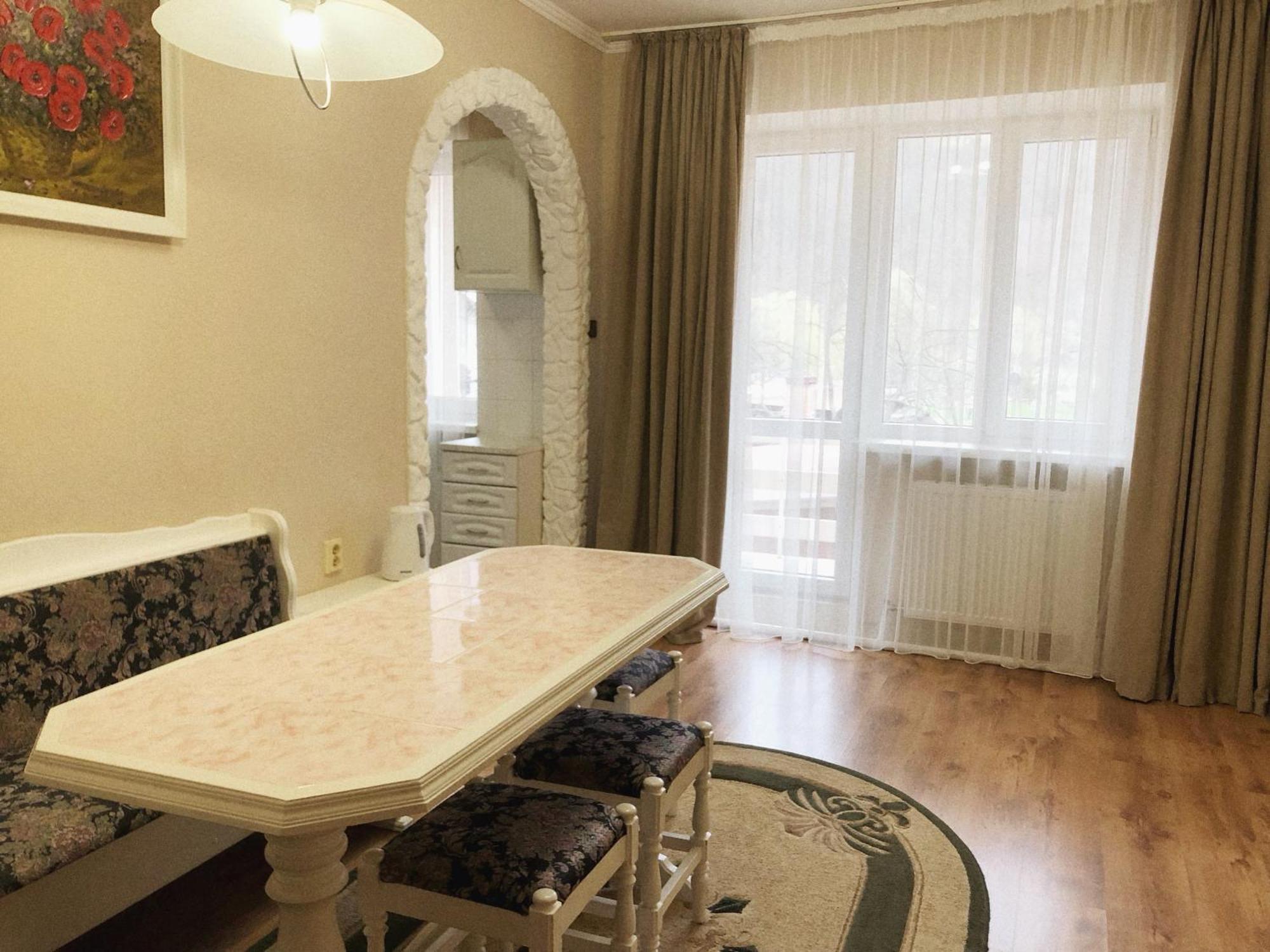 У Оксани Hotel Királyfiszállás Kültér fotó