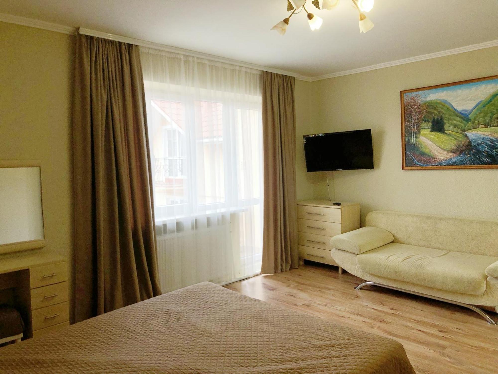 У Оксани Hotel Királyfiszállás Kültér fotó